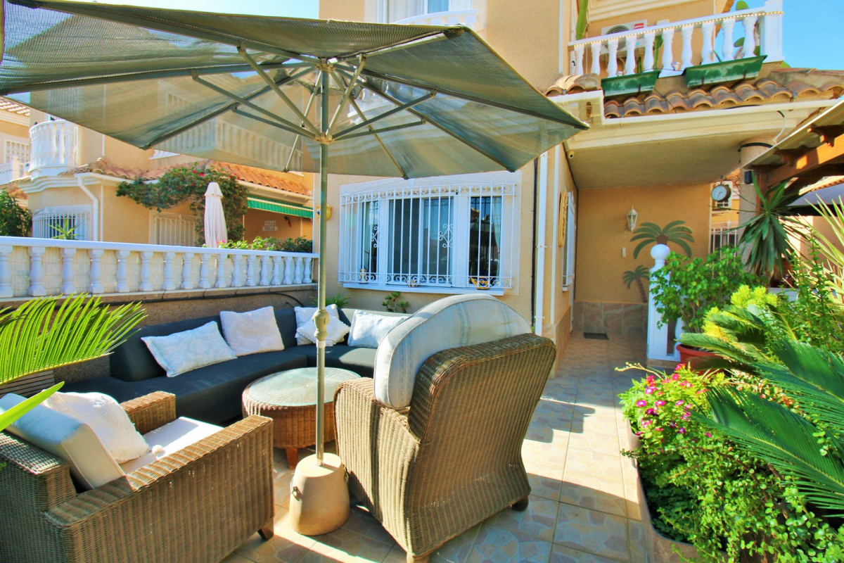 Reventa - Villa - Playa Flamenca