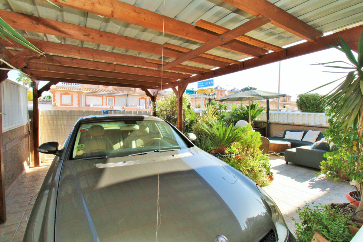 Reventa - Villa - Playa Flamenca