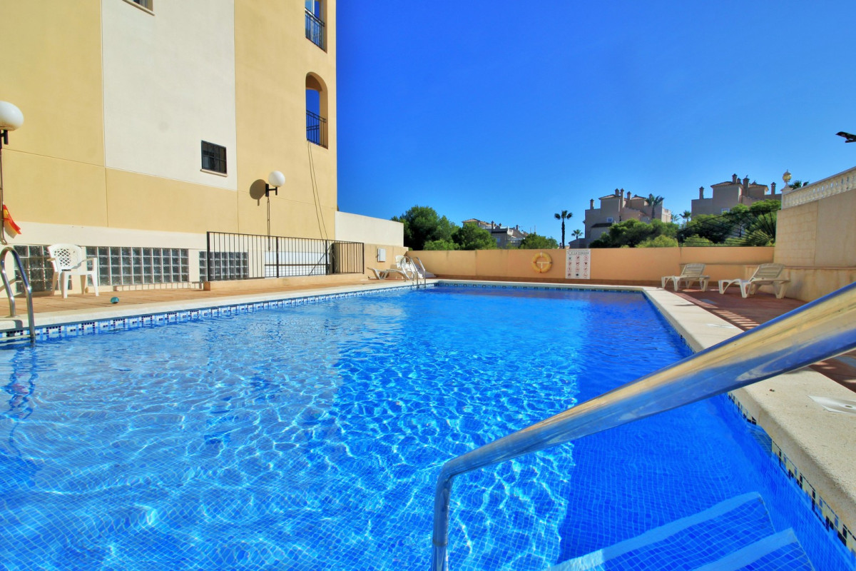 Reventa - Villa - Playa Flamenca