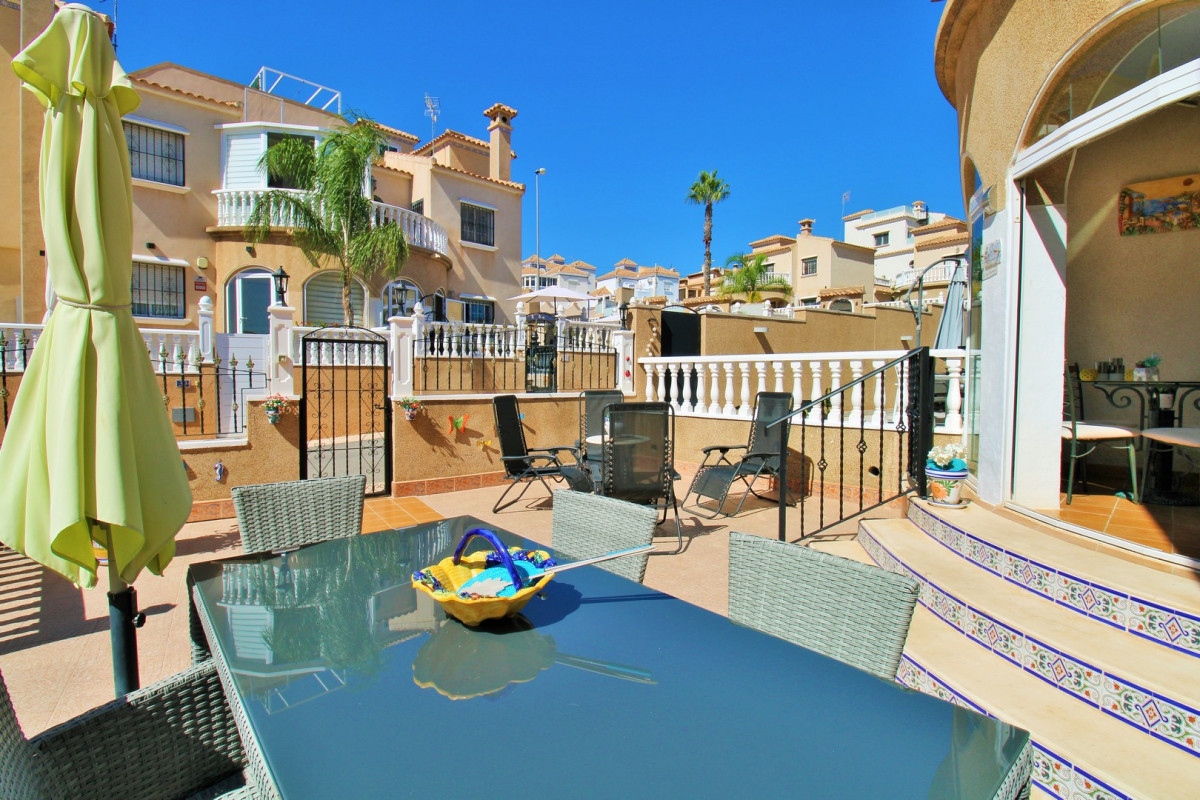 Revente - Maison de ville - Villamartin