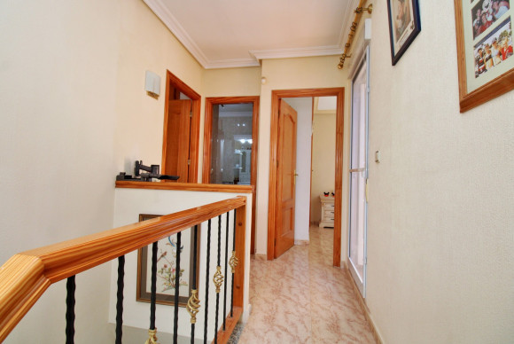Revente - Maison de ville - Villamartin