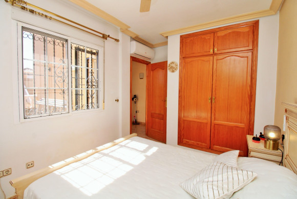 Revente - Maison de ville - Villamartin