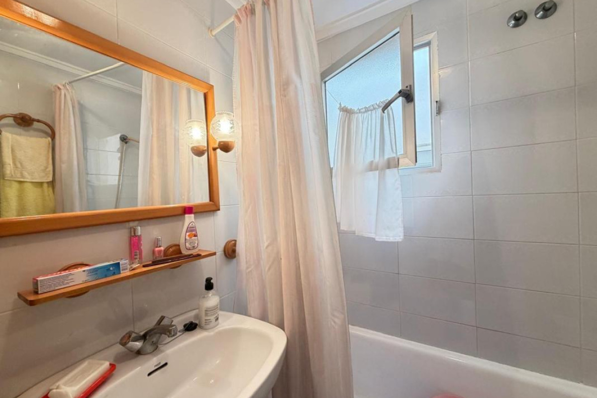 Herverkoop - Appartement  - Torrevieja - torrevieja