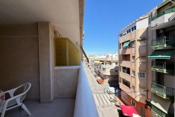 Herverkoop - Appartement  - Torrevieja - torrevieja