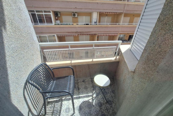 Reventa - Apartamento / piso - Torrevieja - torrevieja