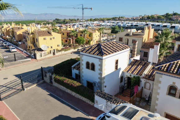 Reventa - Casa semi independiente - Algorfa - La Finca Golf Resort