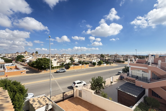 Resale - Apartment  - Orihuela Costa - Lomas de Cabo Roig