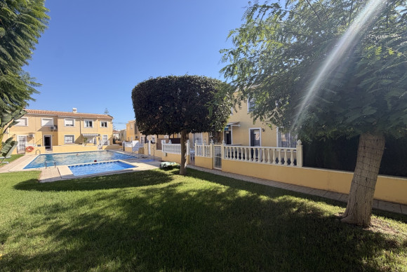 Herverkoop - Appartement  - Orihuela Costa - Villamartin