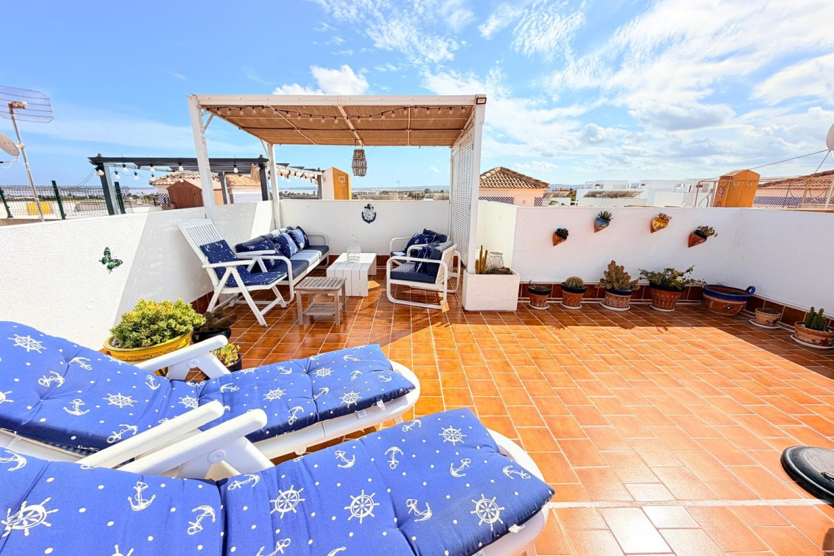 Reventa - Apartamento / piso - Los Montesinos - La Herrada