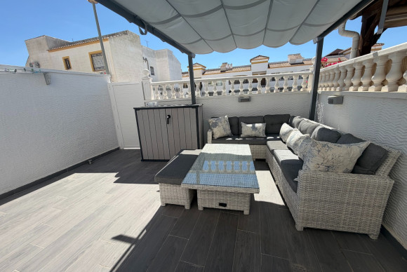 Reventa - Apartamento / piso - Orihuela Costa - Entre Naranjos Vistabella