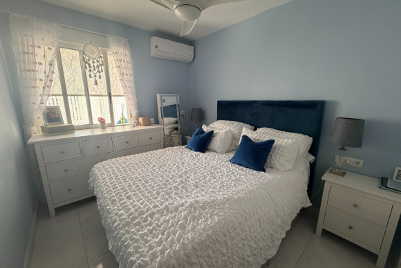 Reventa - Apartamento / piso - Orihuela Costa - Entre Naranjos Vistabella