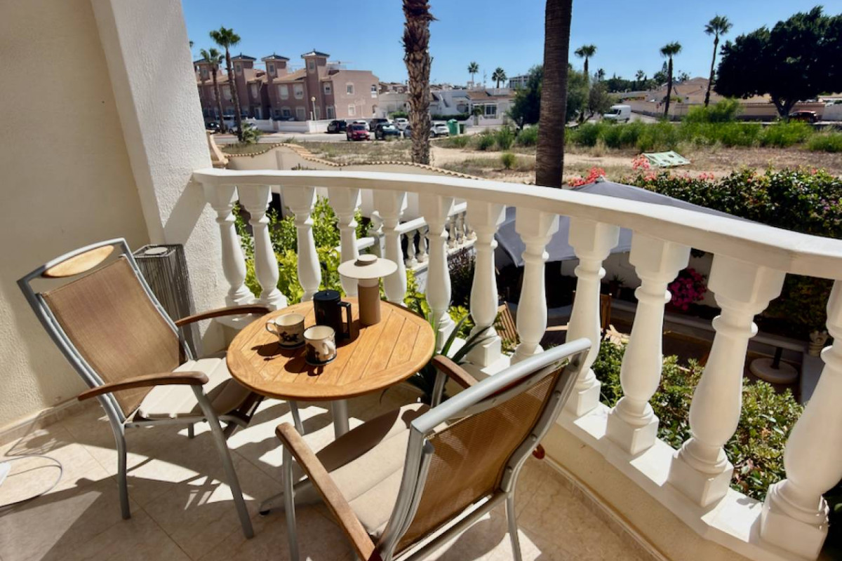 Resale - Apartment  - Ciudad Quesada - Doña Pena