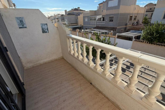 Herverkoop - Villa - Orihuela