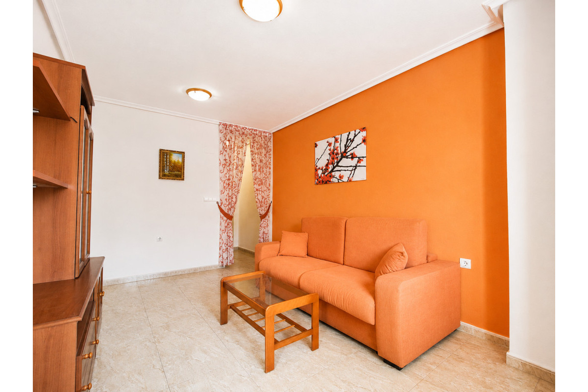 Resale - Apartment  - Torrevieja - Playa Del Cura