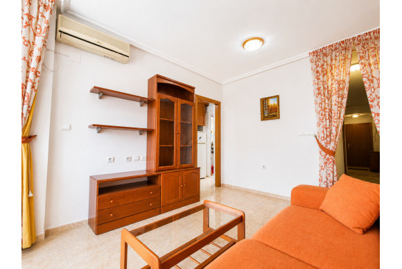 Resale - Apartment  - Torrevieja - Playa Del Cura