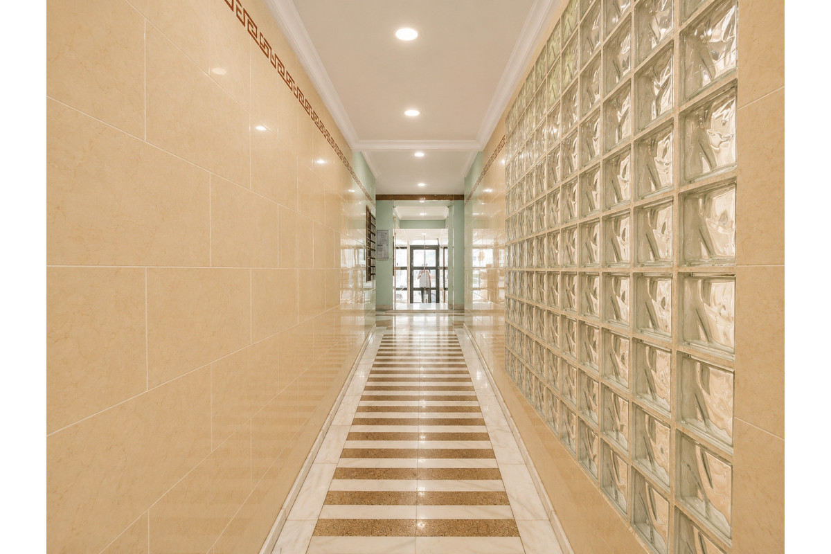 Resale - Apartment  - Torrevieja - Playa Del Cura