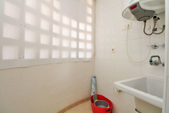 Resale - Apartment  - Villamartin