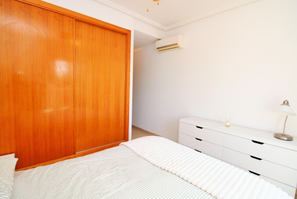 Resale - Apartment  - Villamartin