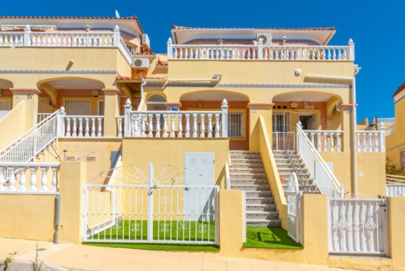 Resale - Townhouse - Orihuela