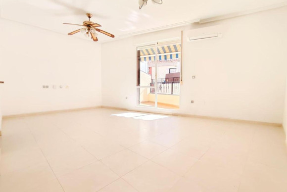 Resale - casas - Torrevieja - torrevieja