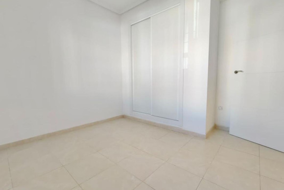 Resale - casas - Torrevieja - torrevieja