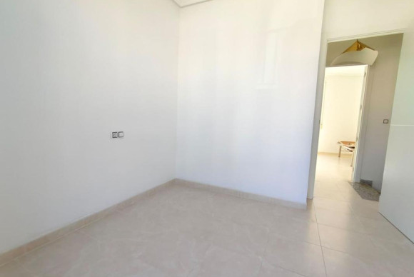 Resale - casas - Torrevieja - torrevieja