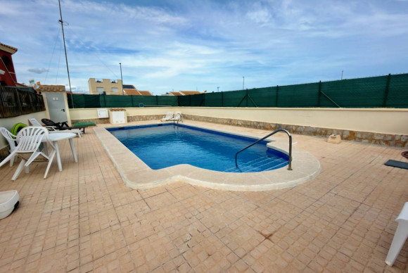Revente - Villa - Daya Nueva