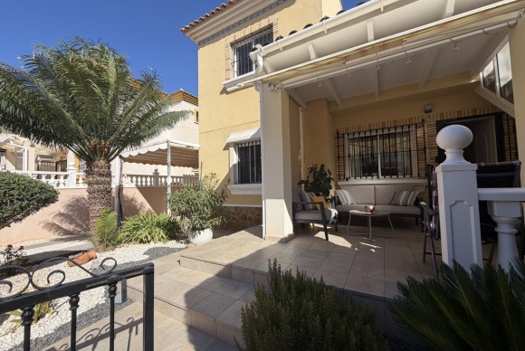 Herverkoop - Appartement  - Orihuela Costa - Los Dolses