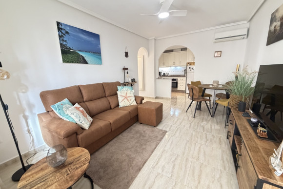 Herverkoop - Appartement  - Orihuela Costa - Los Dolses