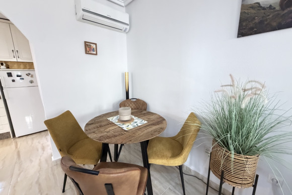 Herverkoop - Appartement  - Orihuela Costa - Los Dolses