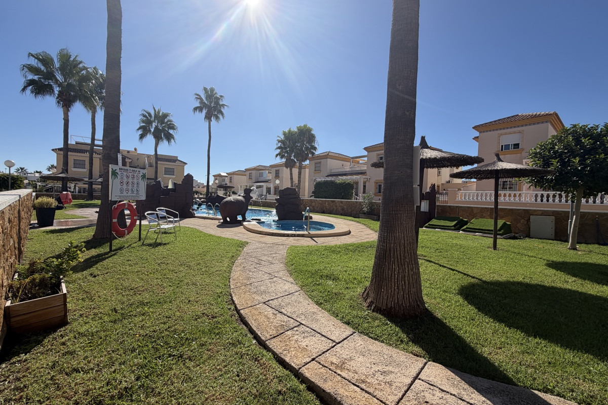Herverkoop - Appartement  - Orihuela Costa - Los Dolses