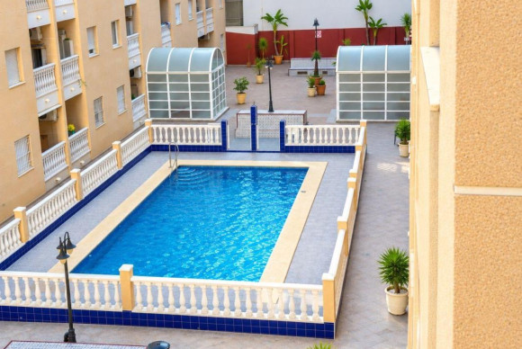 Herverkoop - Appartement  - Torrevieja - torrevieja