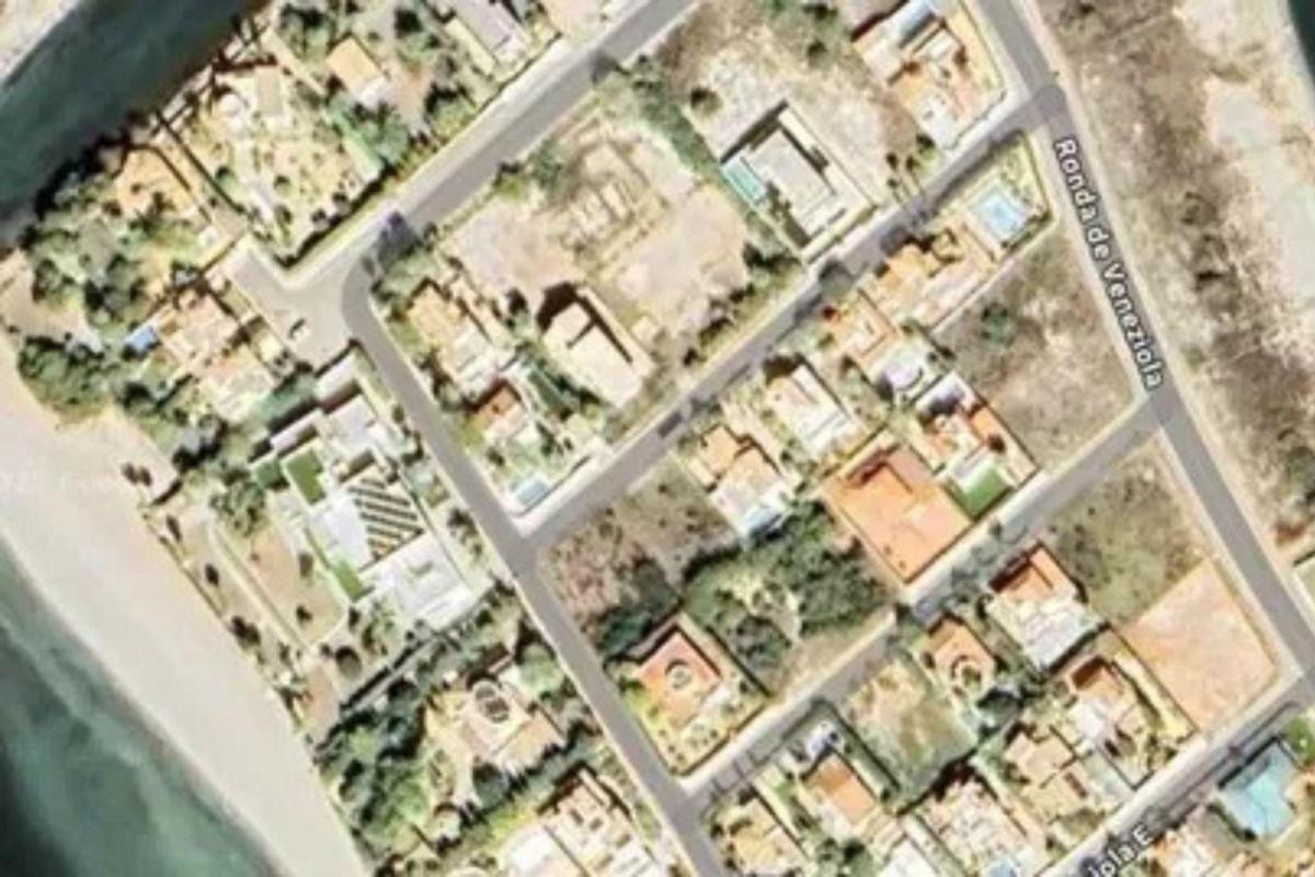 Reventa - Parcela / Terreno - La Manga del Mar Menor
