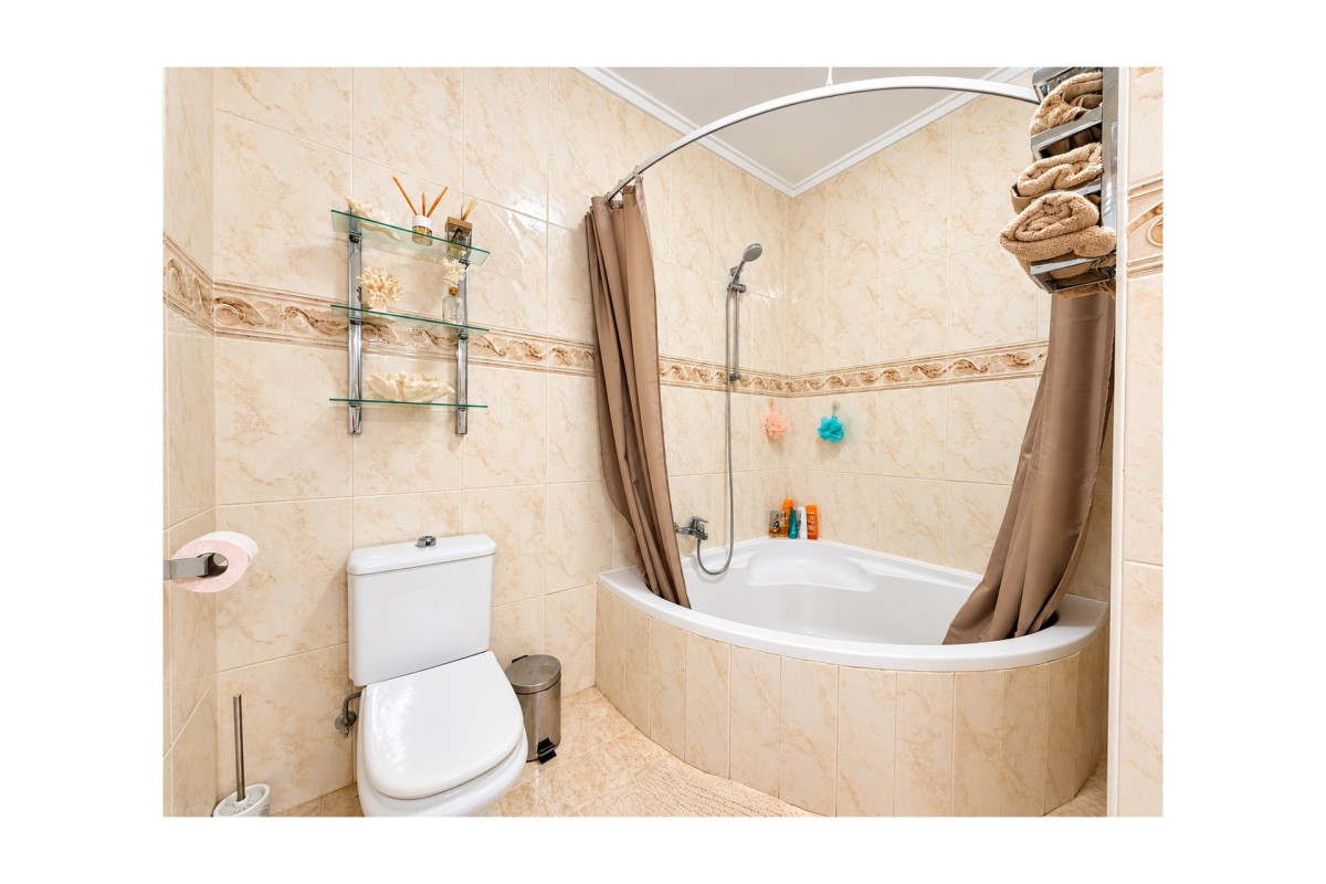 Resale - Townhouse - Ciudad Quesada