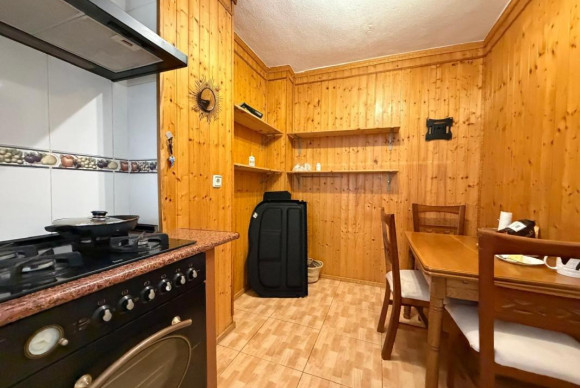 Reventa - Apartamento / piso - Torrevieja - torrevieja