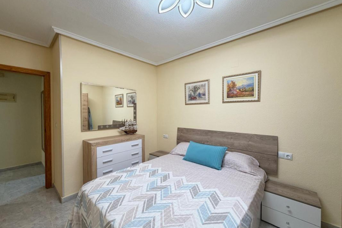 Herverkoop - Appartement  - Torrevieja - torrevieja