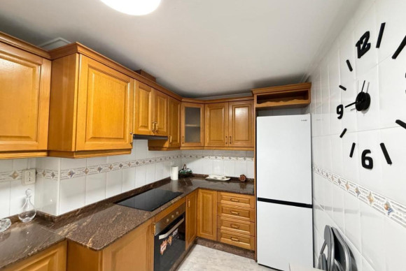 Herverkoop - Appartement  - Torrevieja - torrevieja