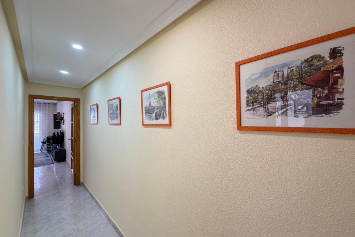 Herverkoop - Appartement  - Torrevieja - torrevieja