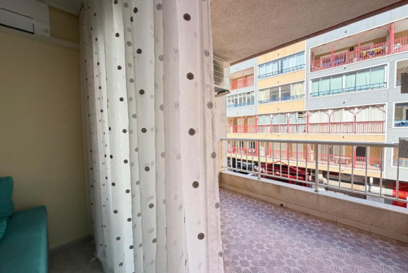 Herverkoop - Appartement  - Torrevieja - torrevieja