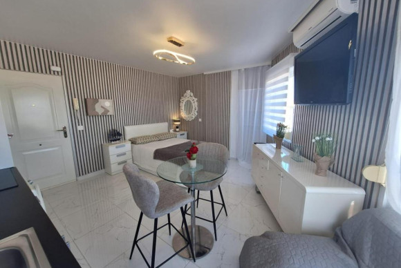Resale - Apartment  - Torrevieja - torrevieja
