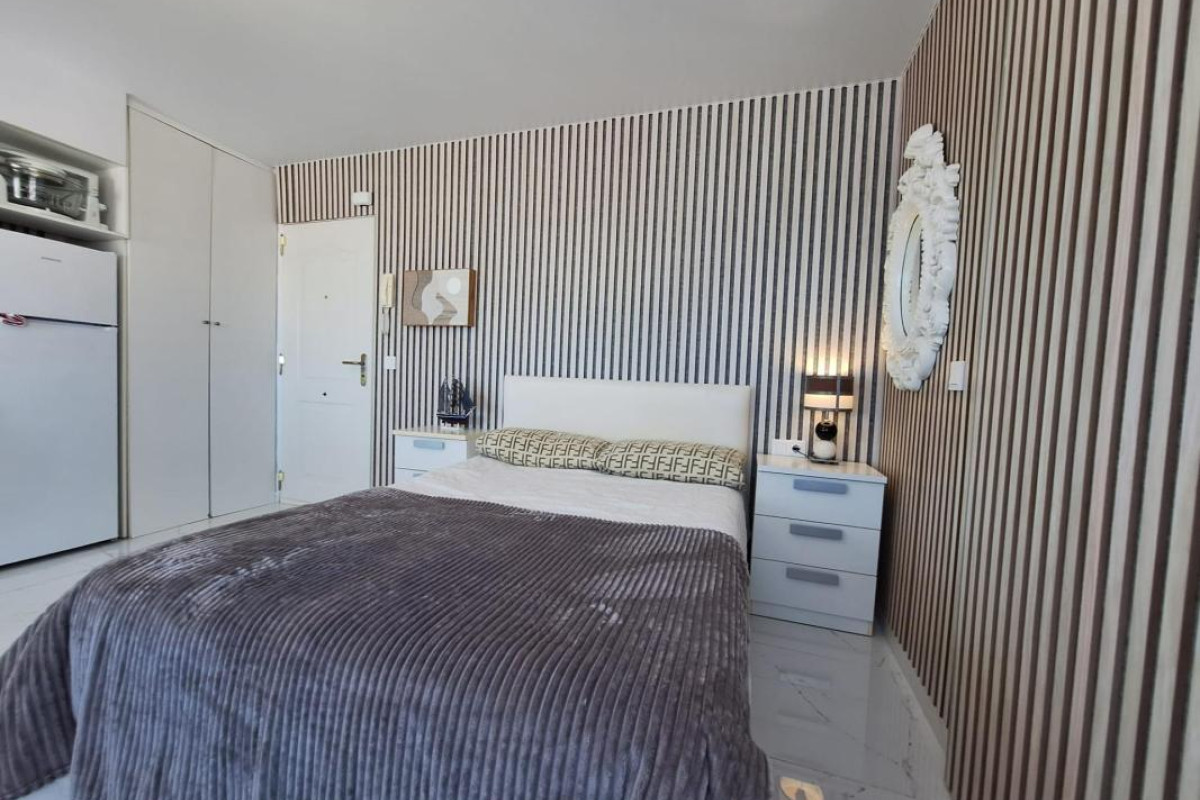 Resale - Apartment  - Torrevieja - torrevieja