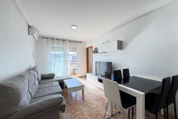 Resale - Apartment  - Torrevieja - torrevieja