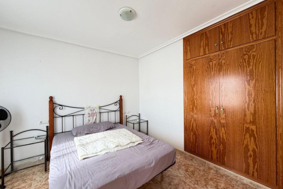 Resale - Apartment  - Torrevieja - torrevieja
