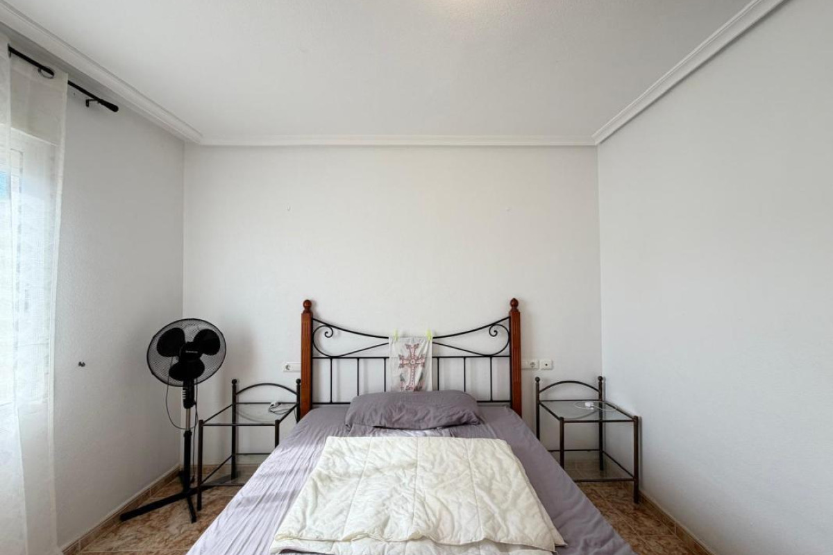 Resale - Apartment  - Torrevieja - torrevieja