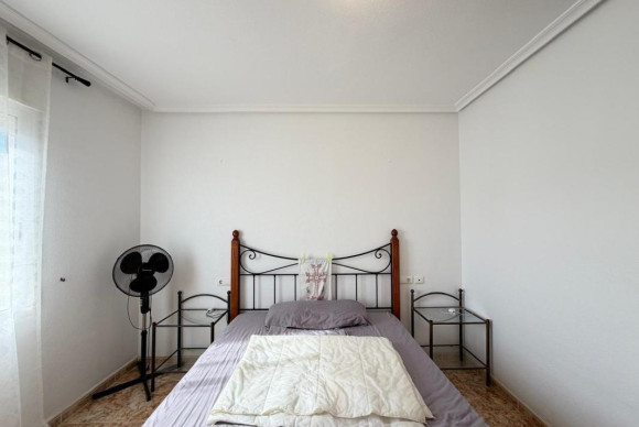 Resale - Apartment  - Torrevieja - torrevieja