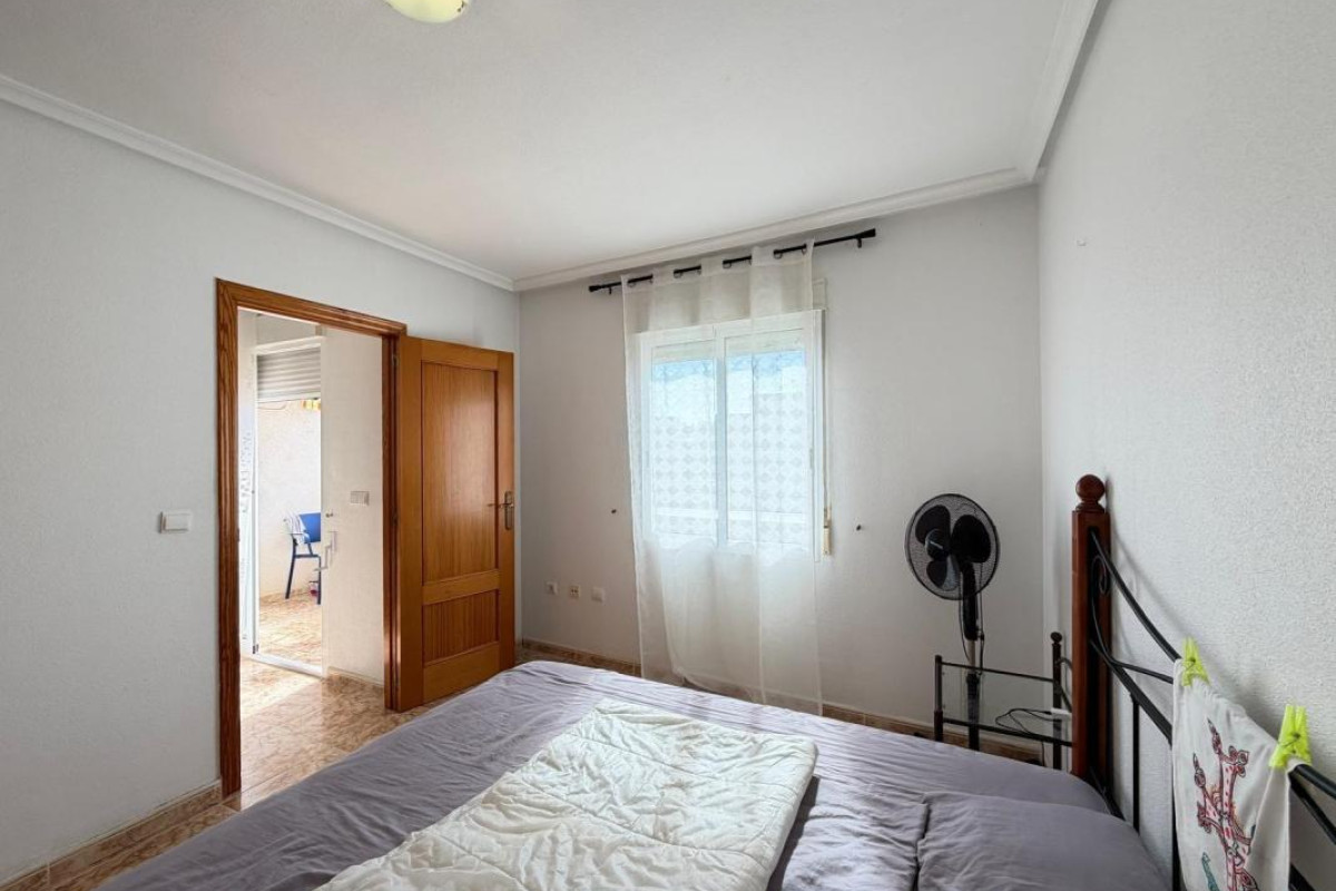 Resale - Apartment  - Torrevieja - torrevieja