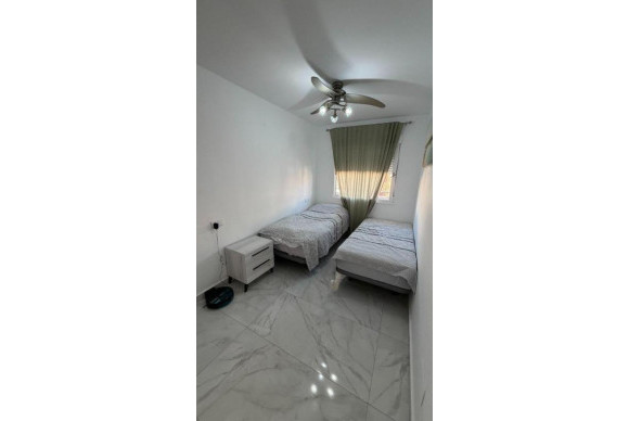 Herverkoop - Appartement  - Torrevieja - torrevieja