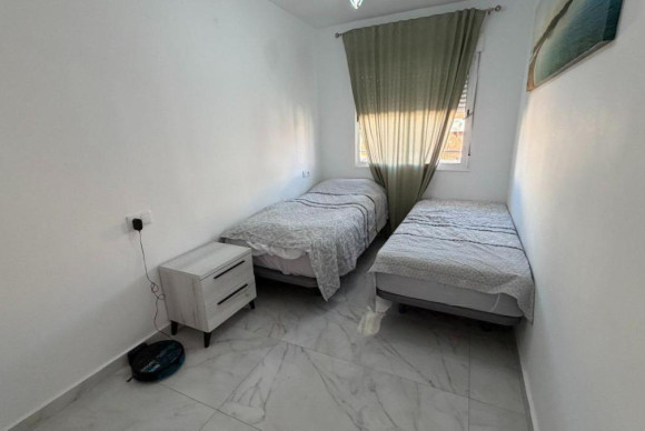 Herverkoop - Appartement  - Torrevieja - torrevieja