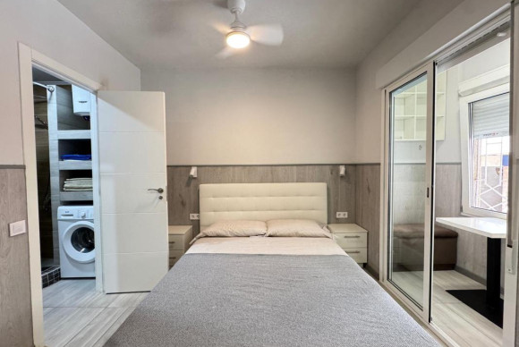 Herverkoop - Appartement  - Torrevieja - torrevieja