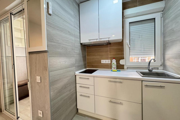 Herverkoop - Appartement  - Torrevieja - torrevieja
